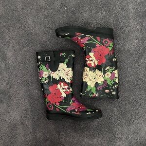 Floral Print Rain Boots - Black with Red & Cream Flowers